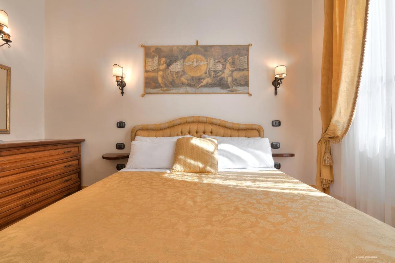 First Of Florenz Exterior foto